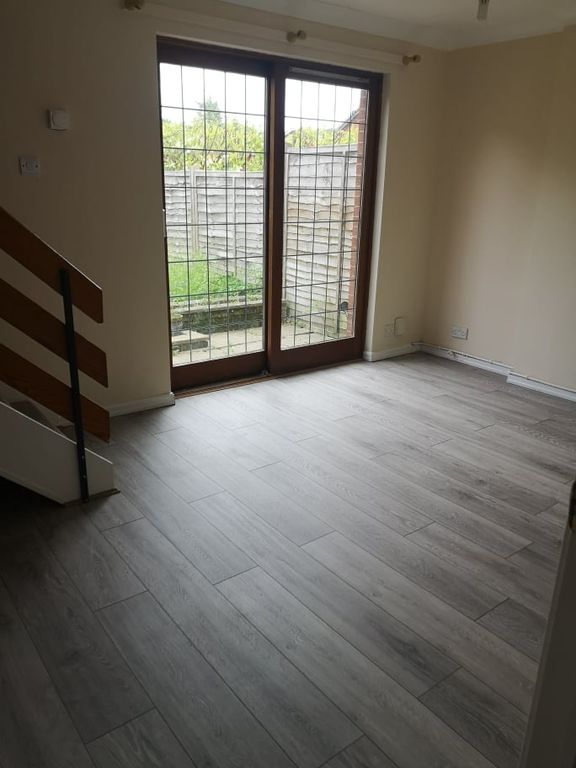 Property photo 3 of 22