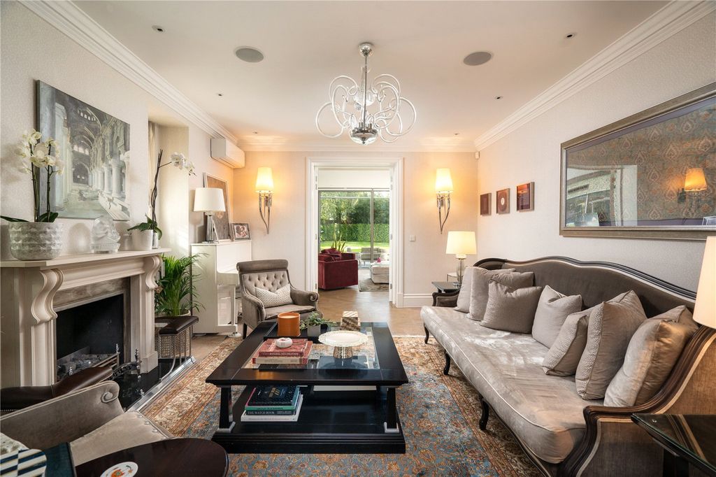 Property photo 3 of 23 Picture No. 30