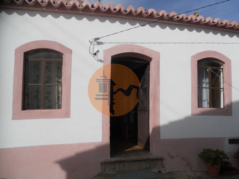 Property photo 2 of 69