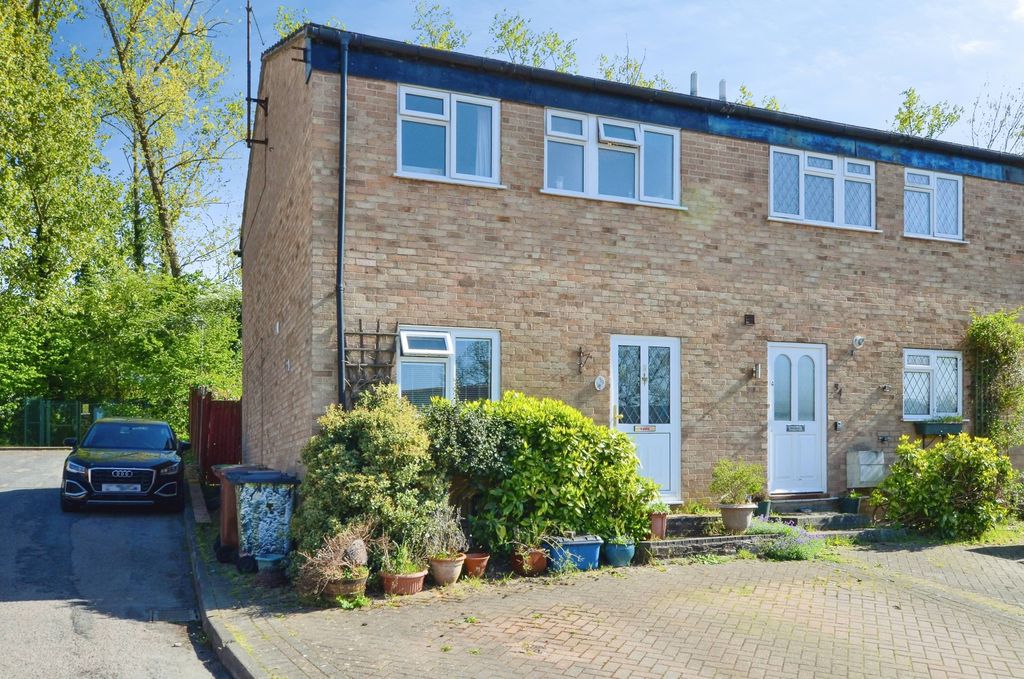 Property photo 1 of 12 F243c30c-Dsc_0101 20 281 29