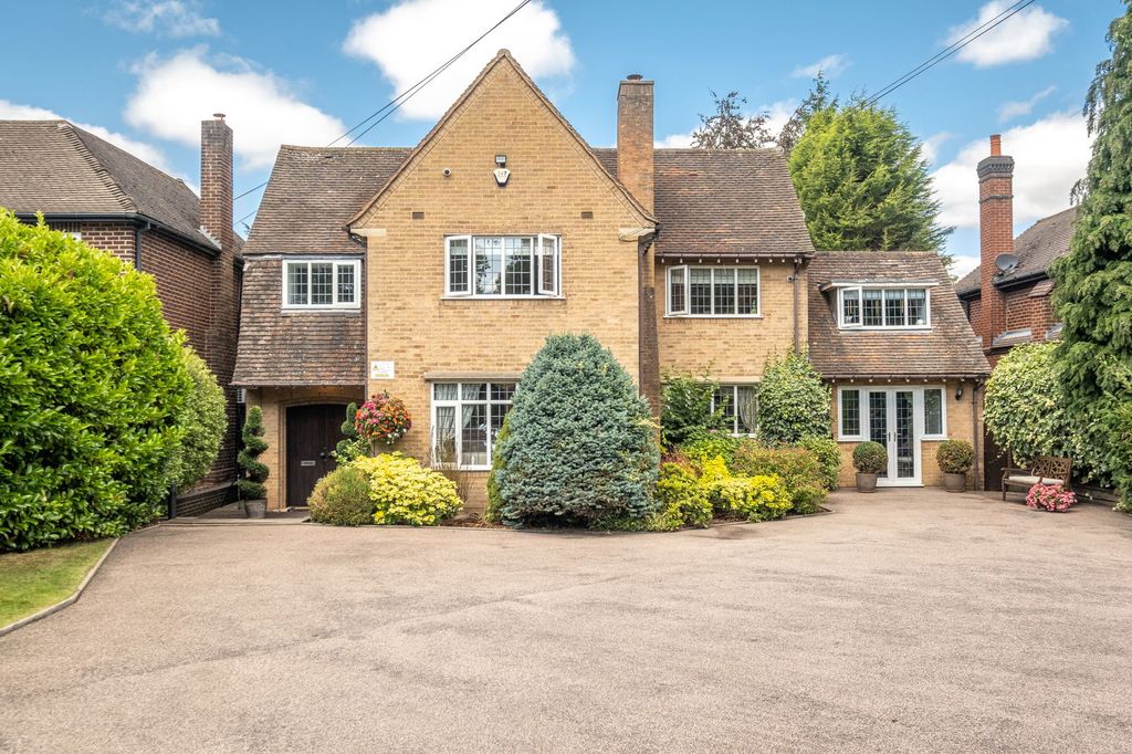 Property photo 1 of 62