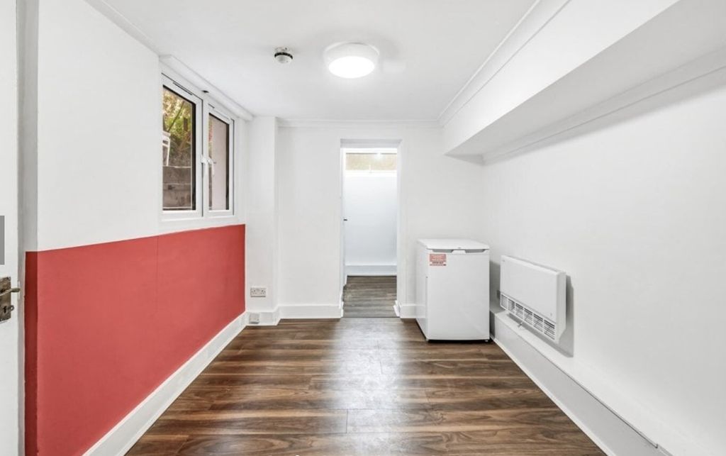 Property photo 2 of 8 2.Jpg