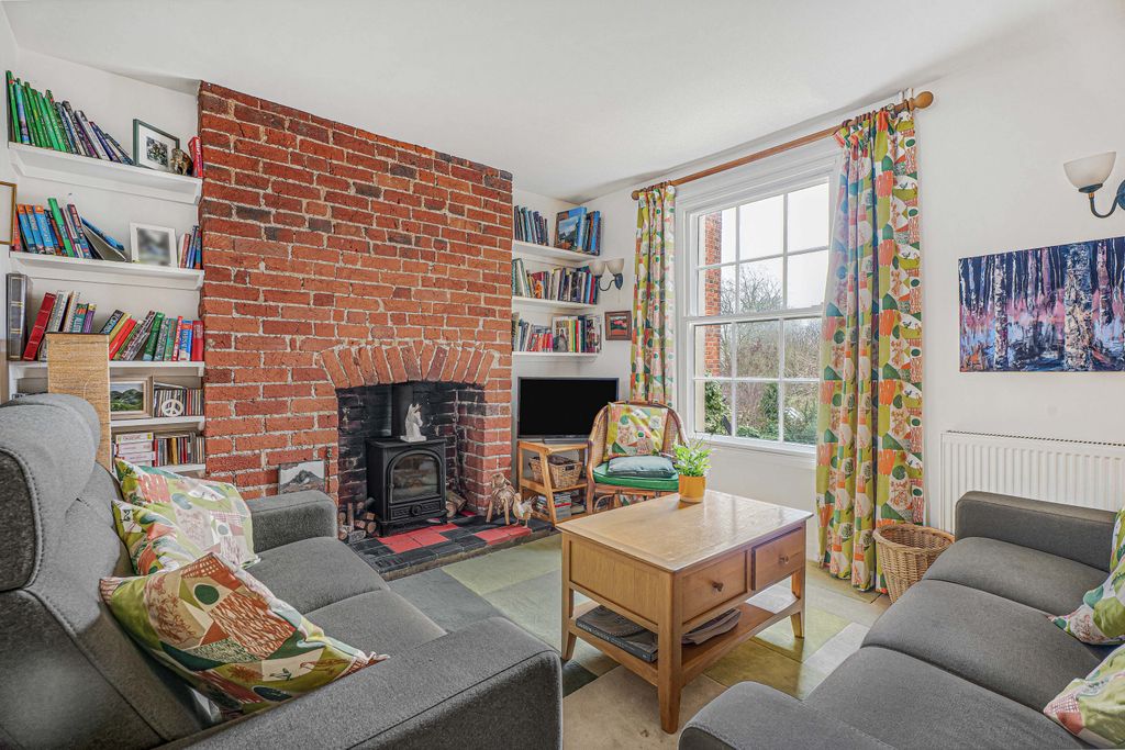 Property photo 2 of 17 Living Room