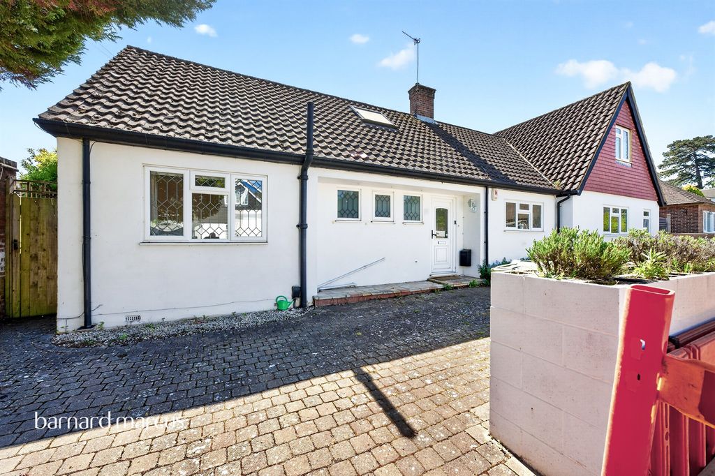 Property photo 1 of 19
