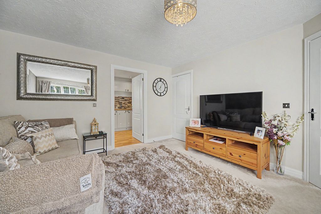 Property photo 3 of 30