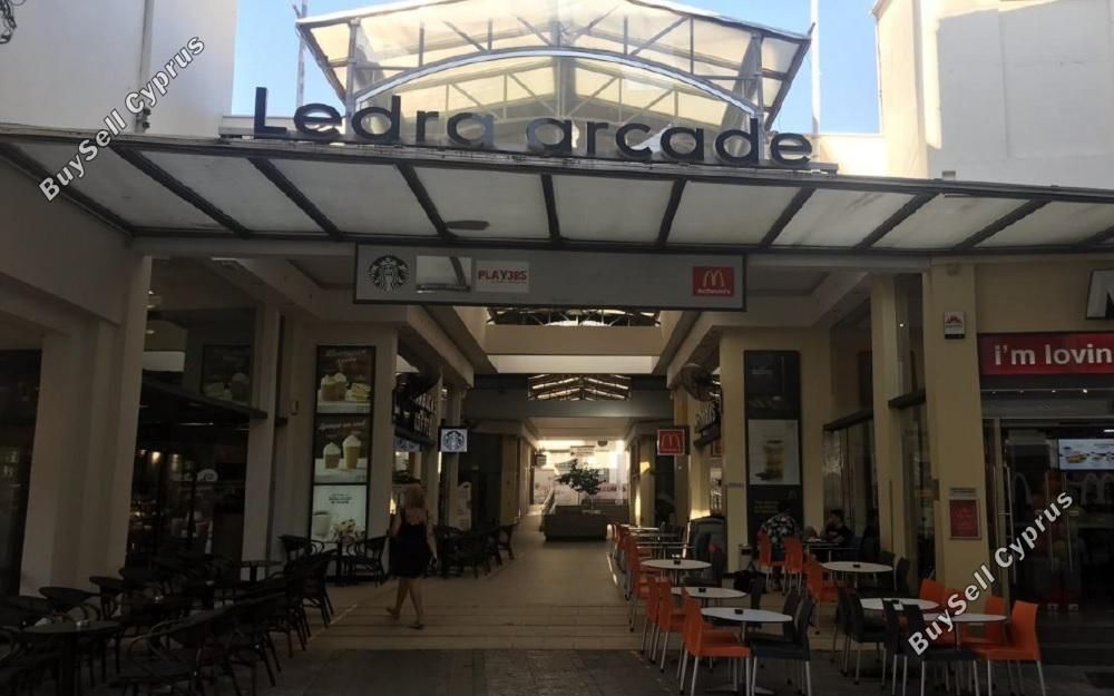 Property photo 1 of 3