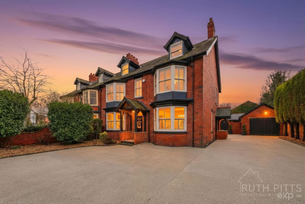 Property photo 1 of 61