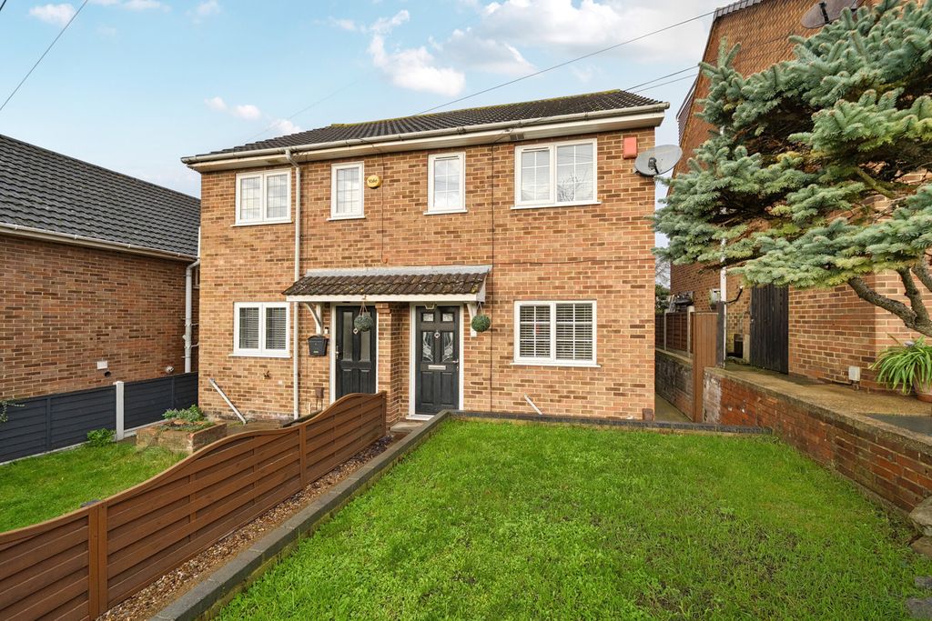 Property photo 1 of 23 External