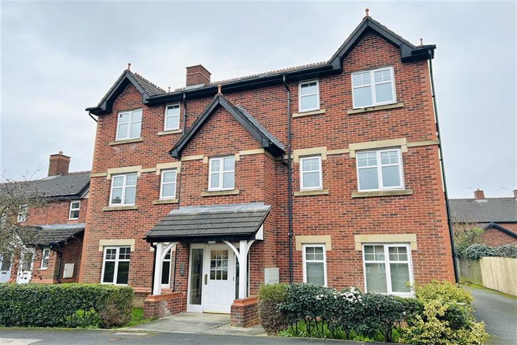 Property photo 1 of 14 (Main)