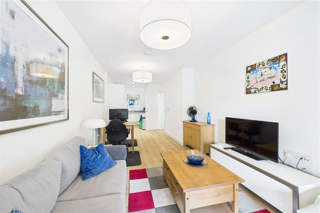 Property photo 2 of 13 Picture No. 03