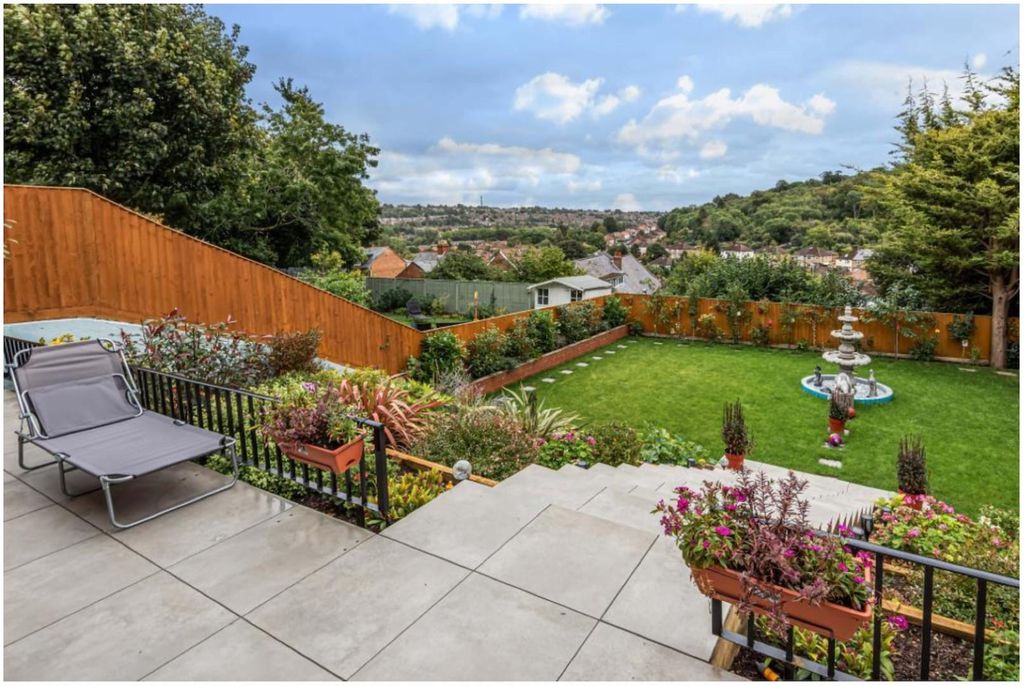 Property photo 1 of 10 Millstone_Rear Ex.Jpg