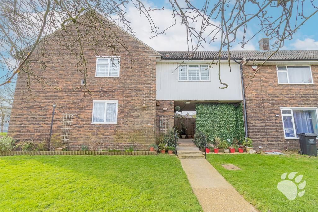 Property photo 1 of 17 Front