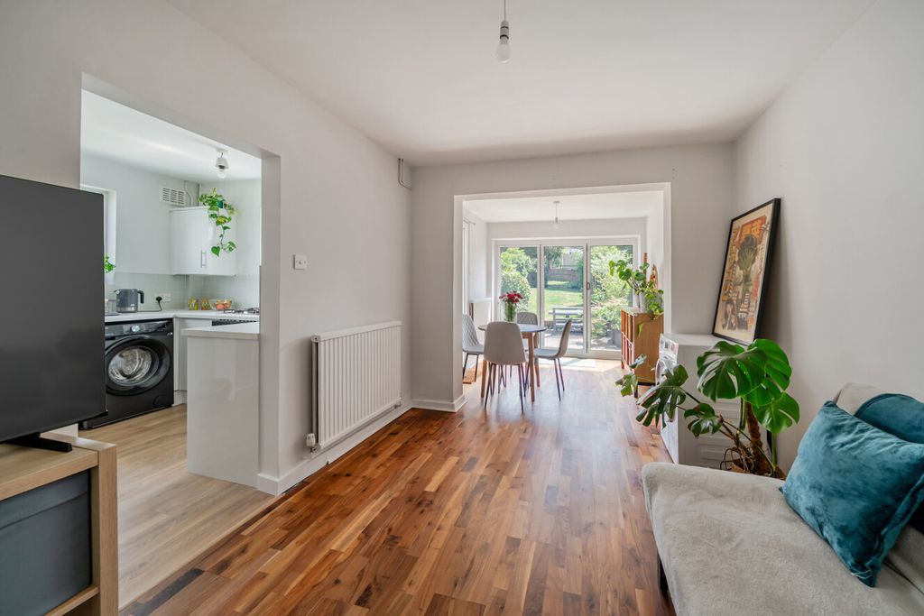 Property photo 3 of 19 1478796-8-6A33d4F...
