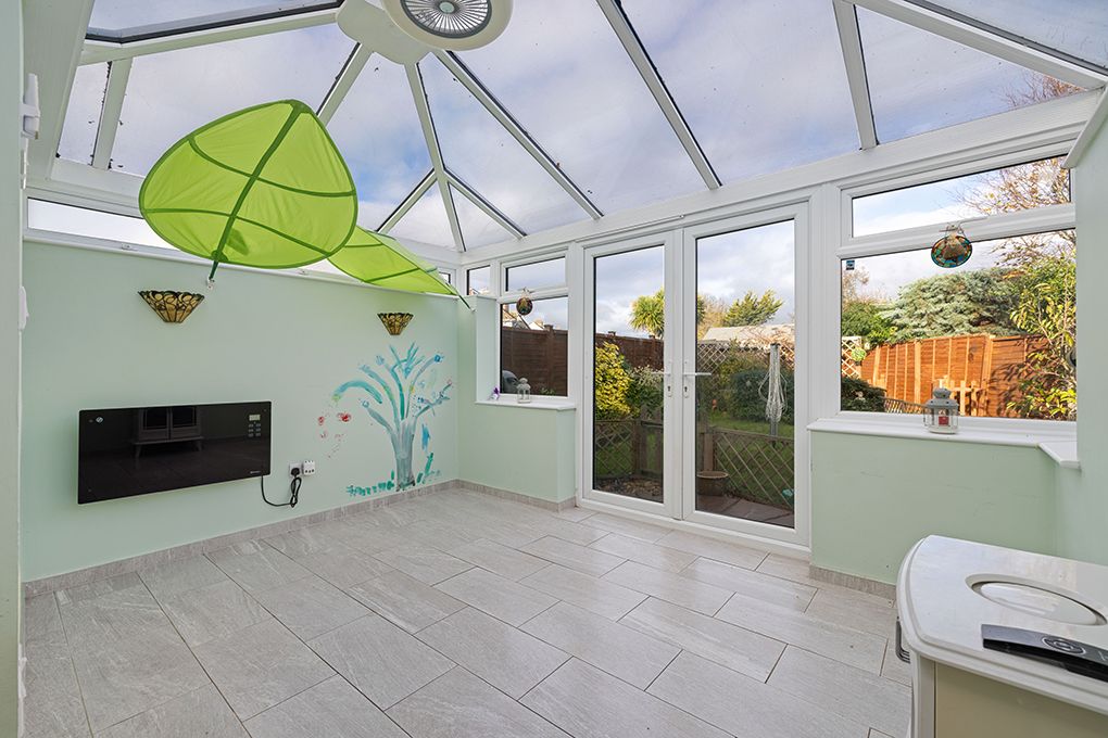 Property photo 3 of 17