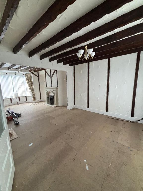 Property photo 2 of 13 Dining Room