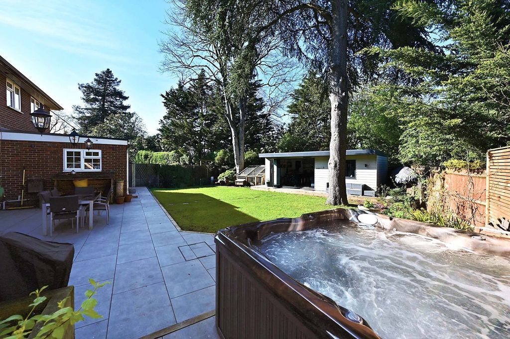 Property photo 3 of 18 Picture No. 37