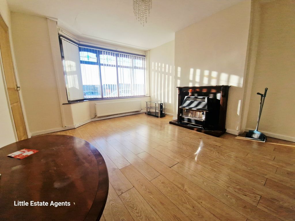 Property photo 2 of 17 Photo 2