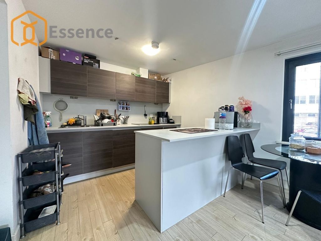 Property photo 2 of 10 Kitchen Photo