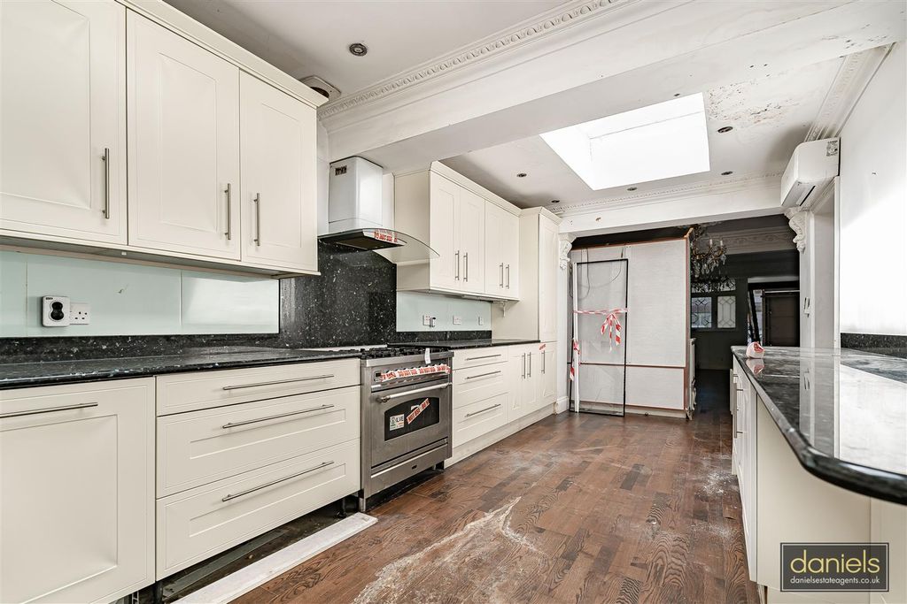 Property photo 2 of 23 2_78926_Watermarked.Jpg