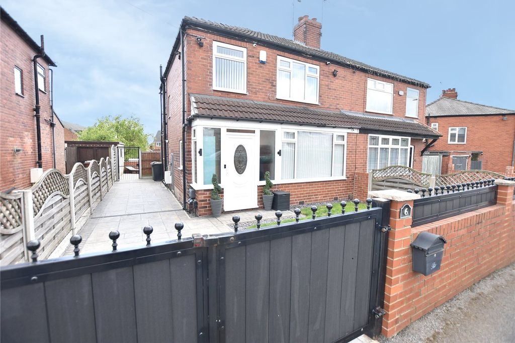 Property photo 1 of 20 Picture No. 30