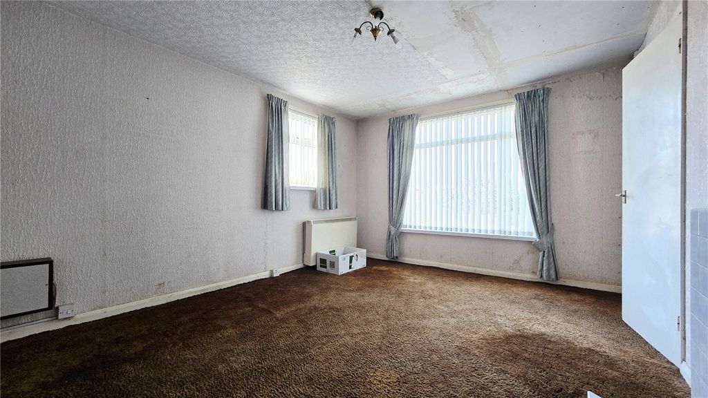 Property photo 3 of 15 Picture No. 31