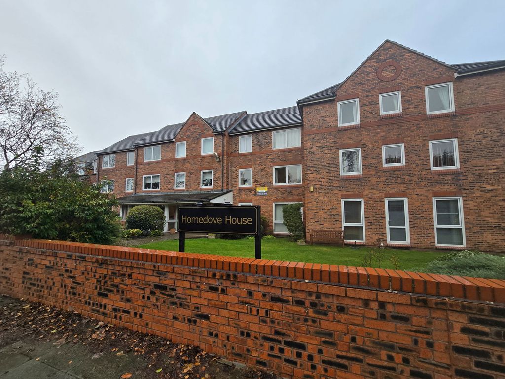 Property photo 1 of 11