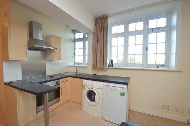 Property photo 2 of 5 Kitchen