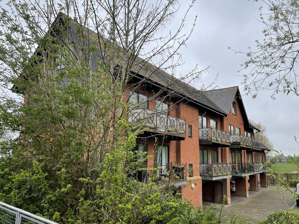 Property photo 2 of 9 Not Specified