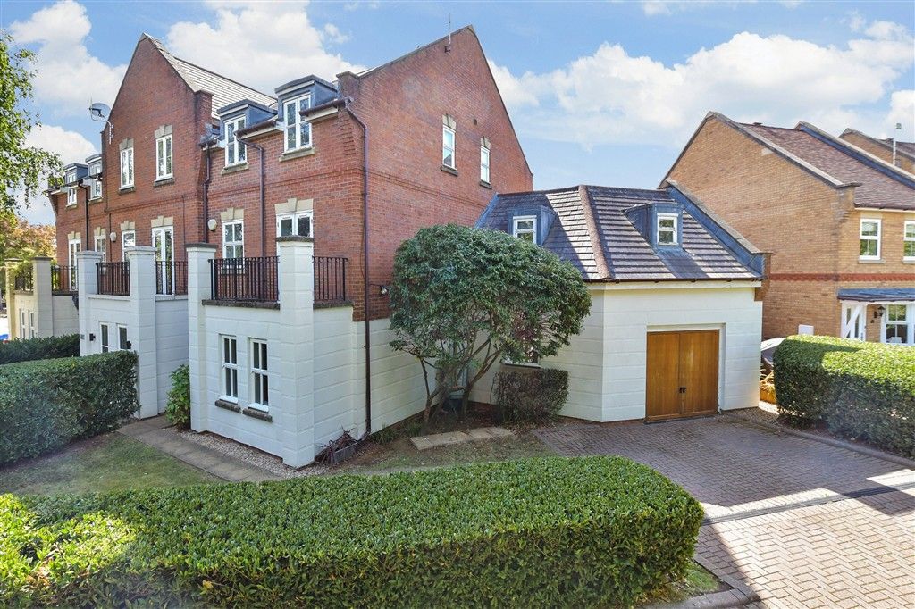 Property photo 1 of 15 External (Web)