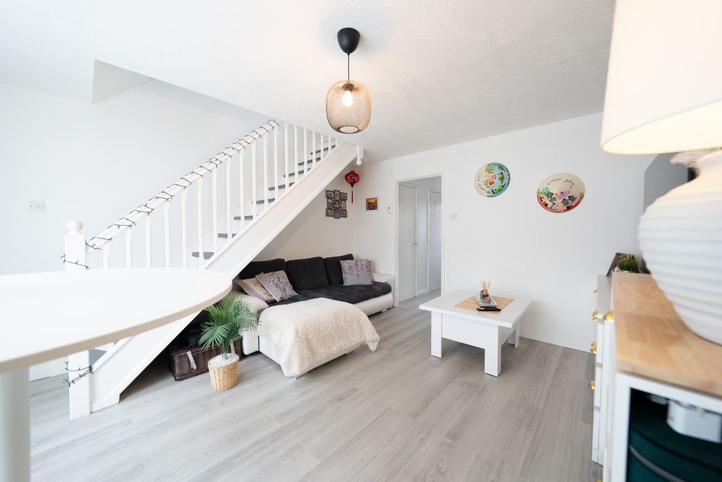 Property photo 2 of 16 Dsc03288