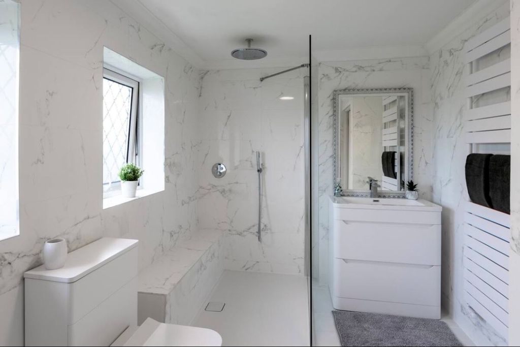 Additional image 17 of 4 bed detached house for saleSouthcliff Park, Clacton-On-Sea CO15