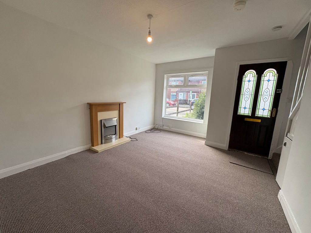 Property photo 2 of 9 Picture No. 02