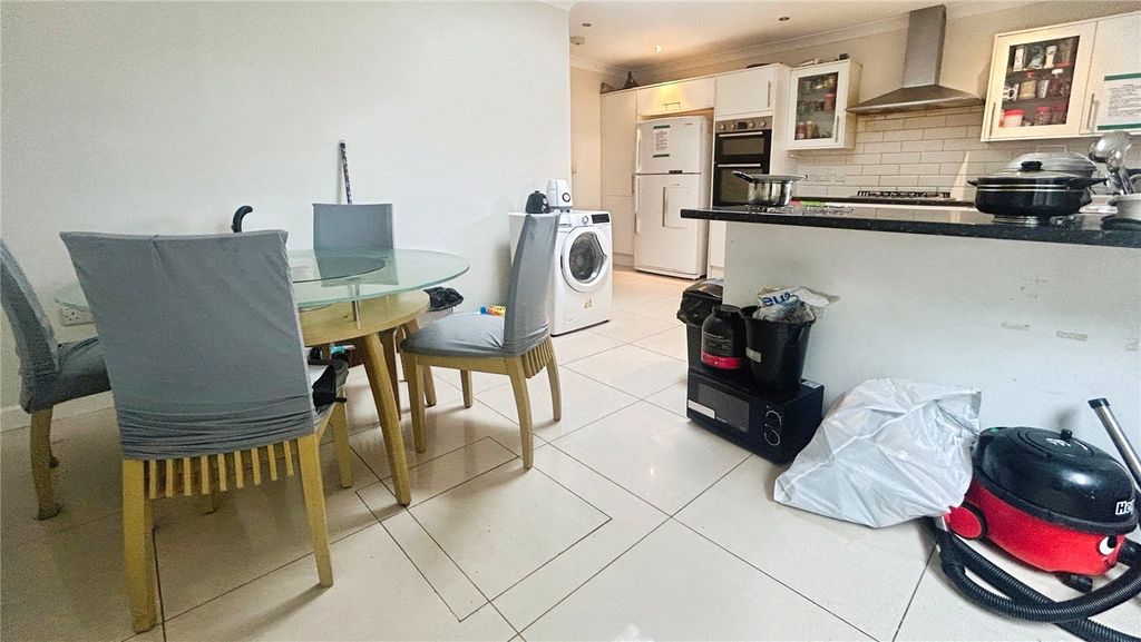 Property photo 2 of 12 Kitchen Area