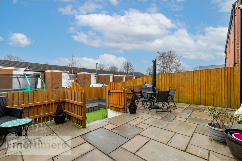 Property photo 3 of 25 Rear Garden