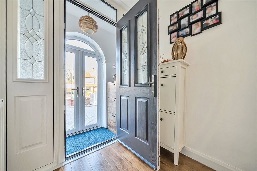 Property photo 2 of 22 Porch