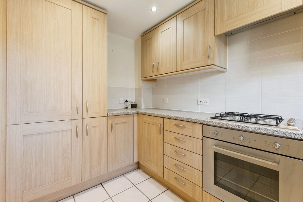 Property photo 3 of 13 Pbox-Img.Jpg