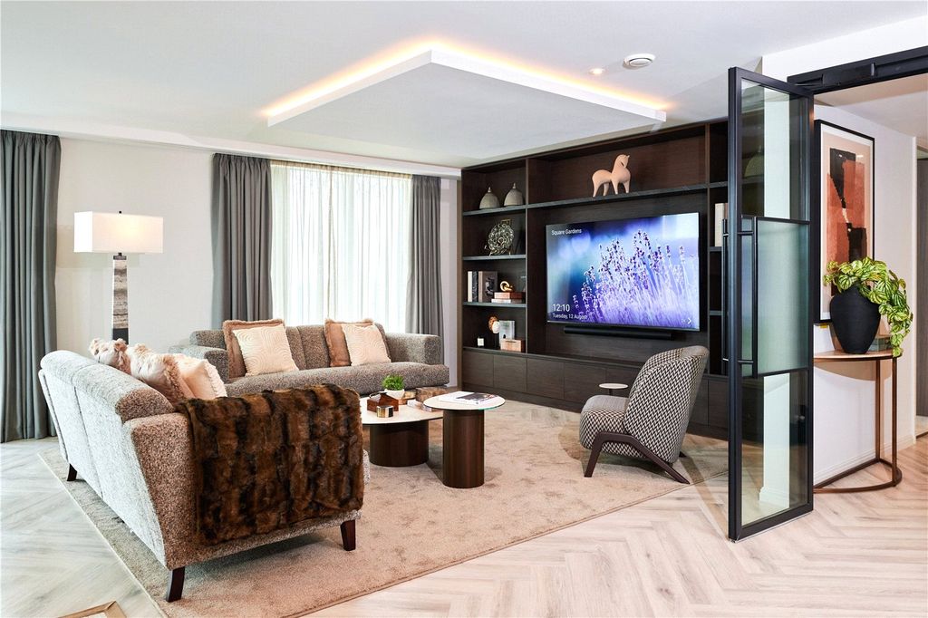 Property photo 1 of 15 Living Area