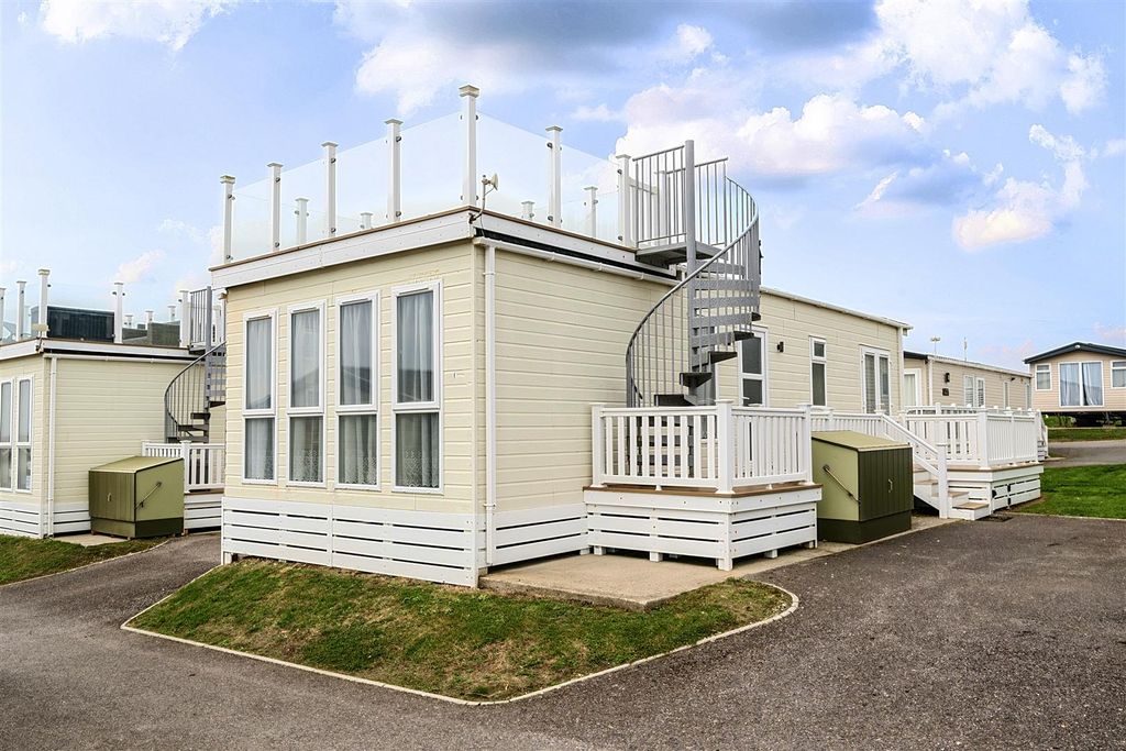 Property photo 1 of 21 1350121-21-68cd487E3F8Ef.Jpg