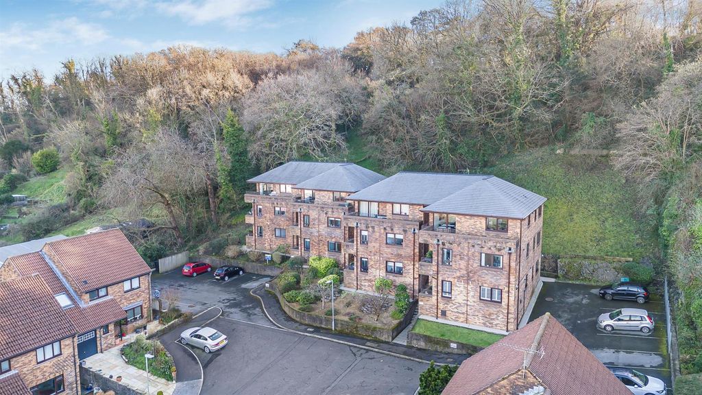 Property photo 2 of 18 Aerial Aspect