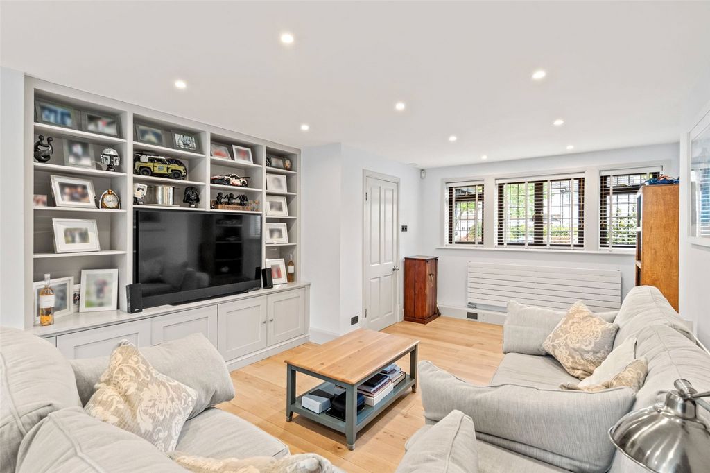 Additional image 7 of 5 bed detached house for saleCourtlands Avenue, Hampton TW12