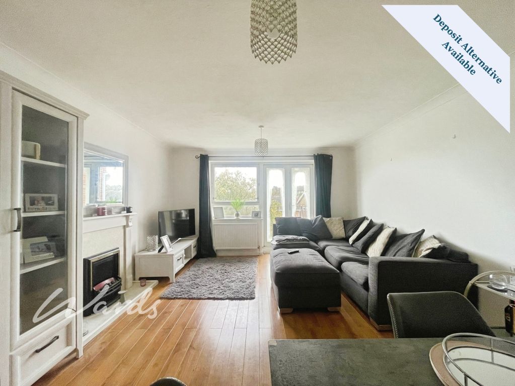 Property photo 2 of 10 Living Room