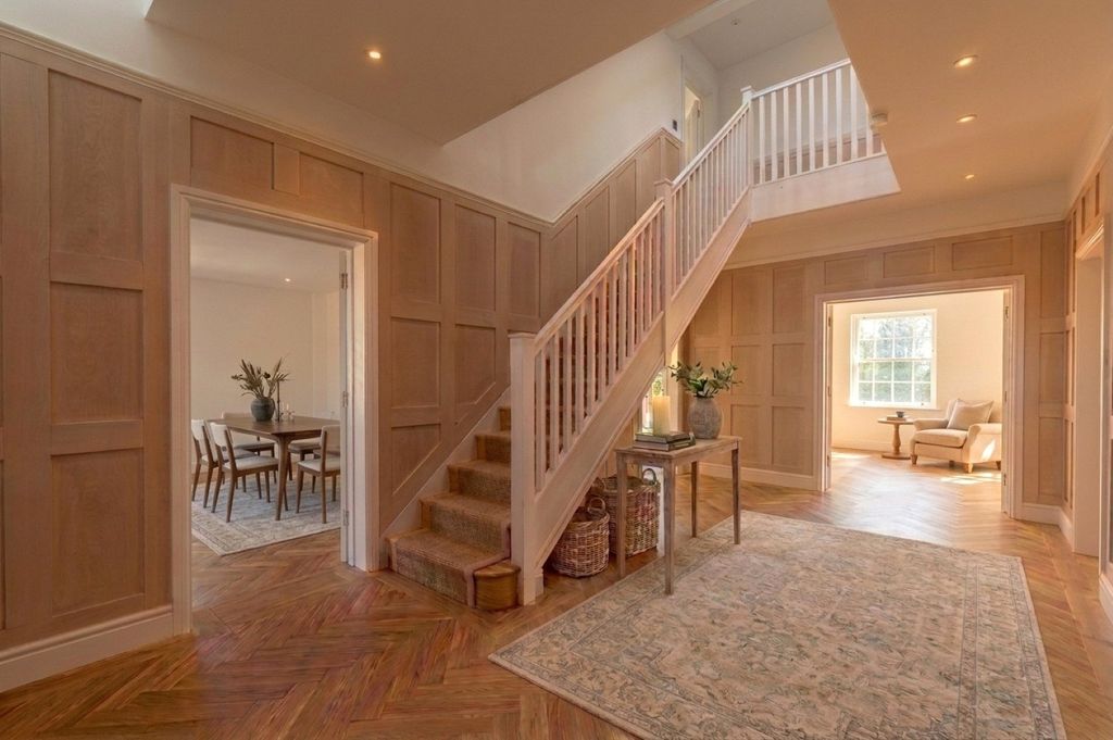 Additional image 2 of 6 bed detached house for saleOak Tree Drive, Newtown, Newbury, Hampshire RG20