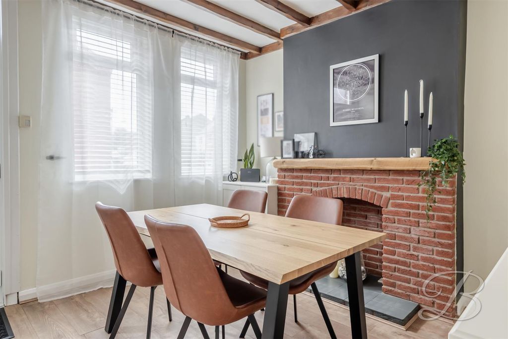 Property photo 3 of 33 Ccltd-2.Jpg