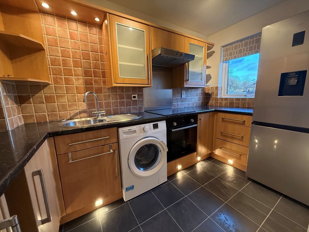 Property photo 2 of 8 Photo 6