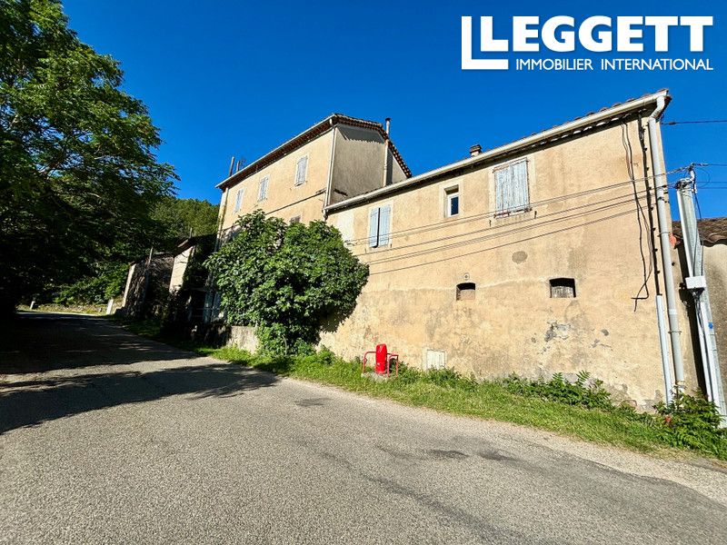 Property photo 1 of 2