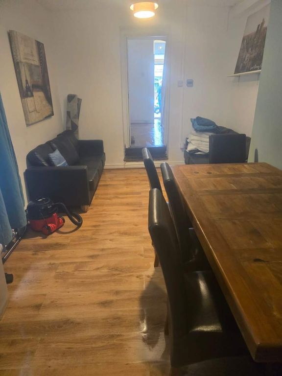 Property photo 3 of 10 Not Specified