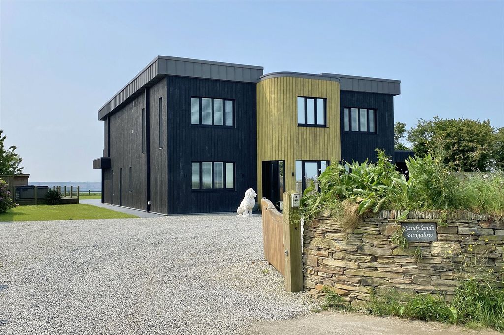 Property photo 1 of 18 Front Elevation