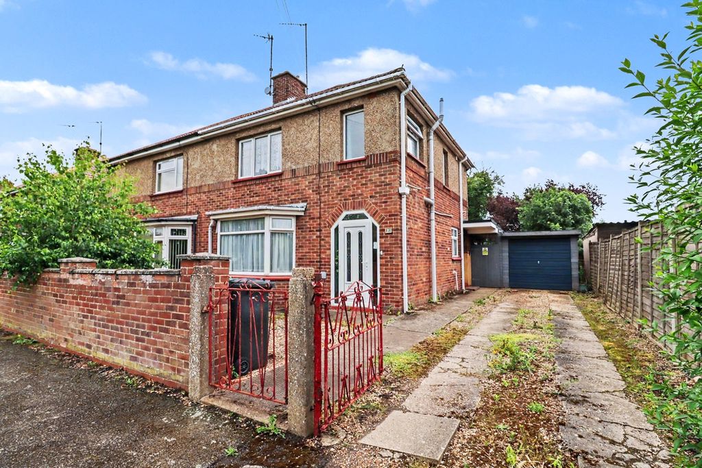 Property photo 1 of 15 5155380