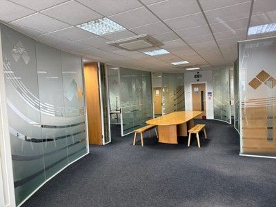 Property photo 3 of 7 Photo 7