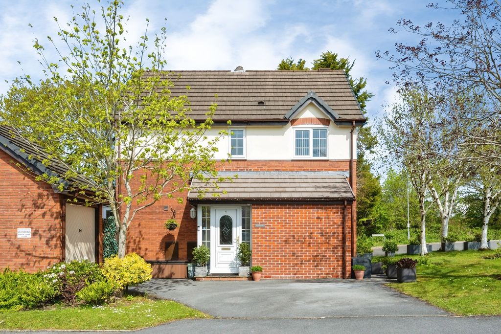 Property photo 1 of 24 Pbox-Img.Jpg